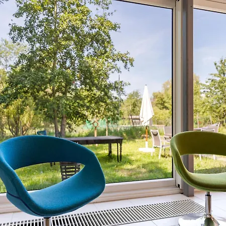 Sun Kissed In With Private Garden Villa *