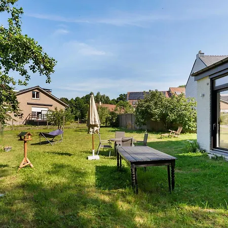 Sun Kissed In With Private Garden